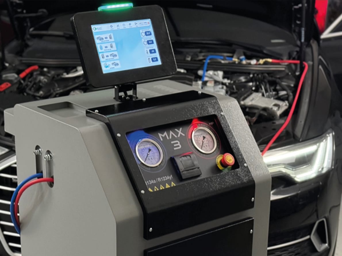 STARKA MAX 3 – Professionelles vollautomatisches R134a-Klimaservicegerät